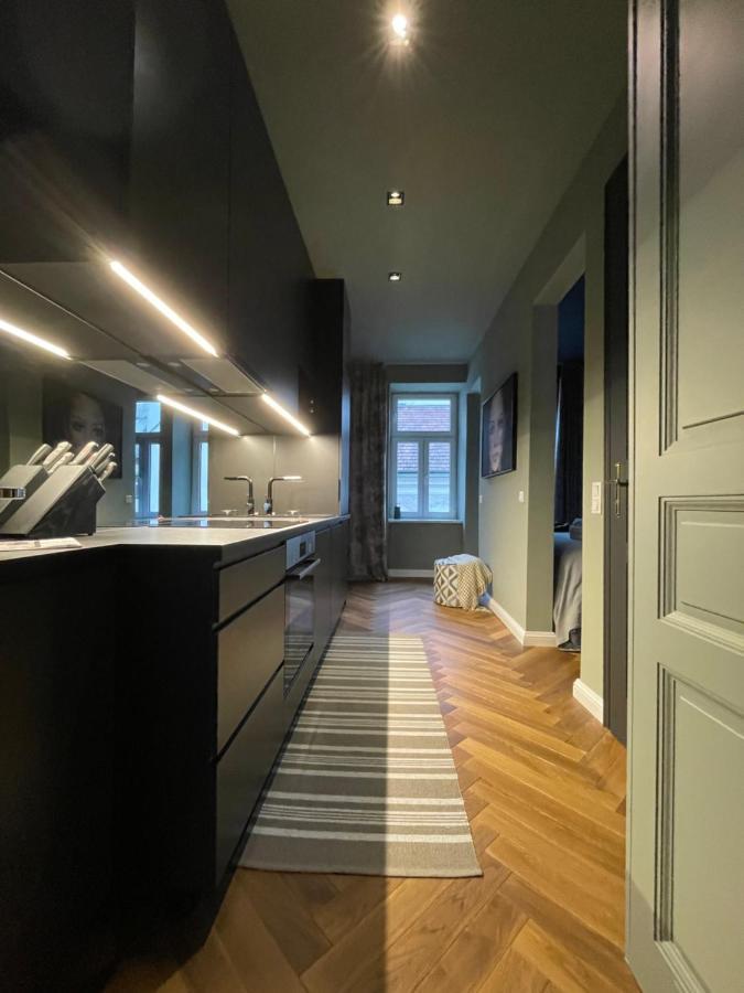 Luxury Stay Wenen Buitenkant foto